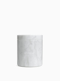 ETERNA en Minnepote Urne med egenskaper av marmor og designet av Pet for Life